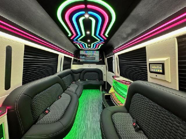 Dream Ride Luxury Transportation & Party Bus Limos 